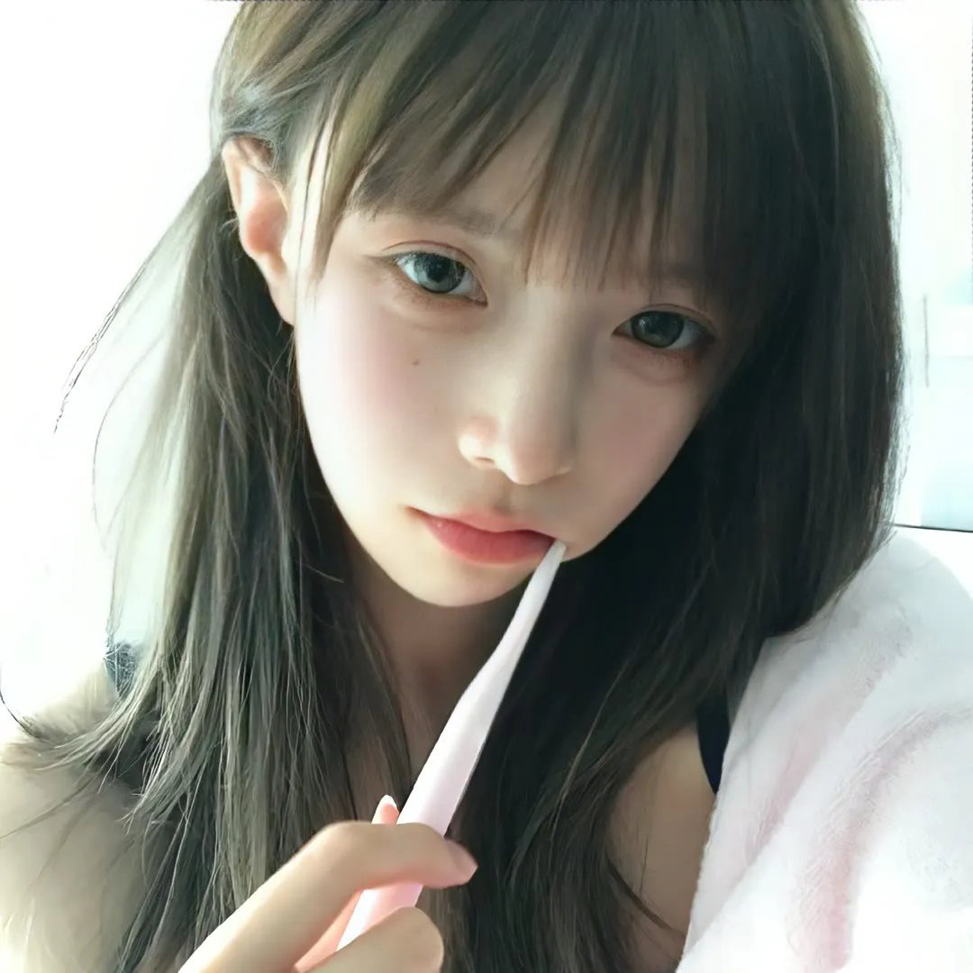 俏探女娇娃